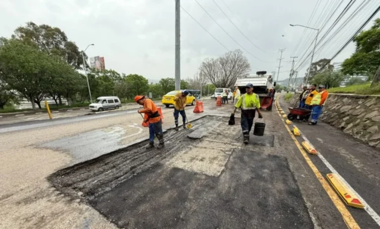 Refuerzan bacheo tras superar Querétaro los 670 mm de lluvia