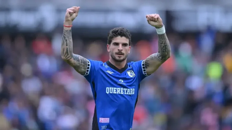 ¡Querétaro se desinfla! Los Gallos pierden el rumbo sin Homenchenko