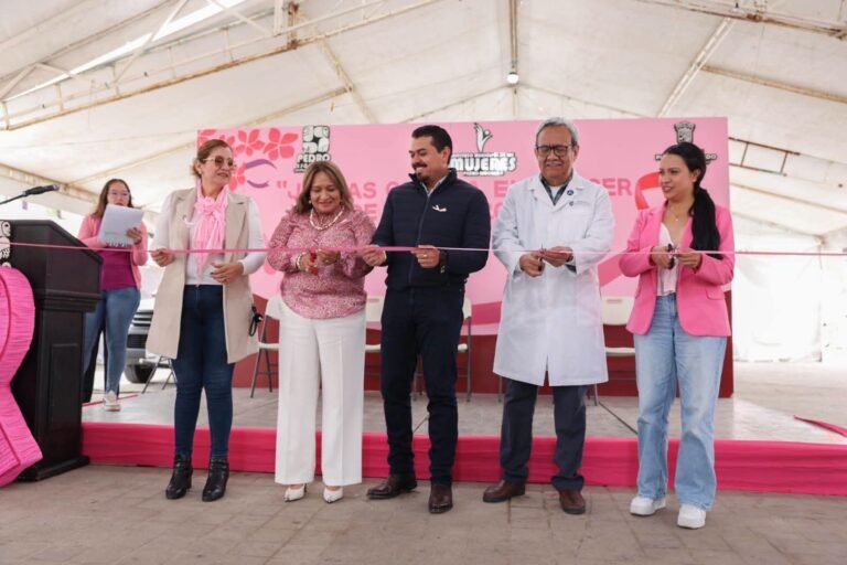 Logran regidoras de Pedro Escobedo gestionar estudios gratuitos para 150 mujeres más