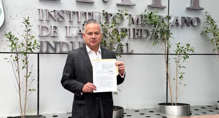 Denuncian ante el IMPI uso indebido del logotipo de Gobierno de México contra Tren México-Querétaro