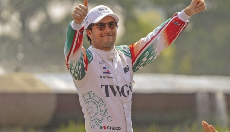 Checo Pérez y Cadillac hacen vibrar Paseo de la Reforma en un showrun previo al Gran Premio de México 2026